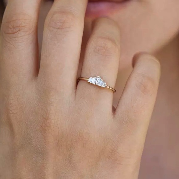 Jewelry - Baguette Pyramid Gold Asymmetrical Crystal Ring